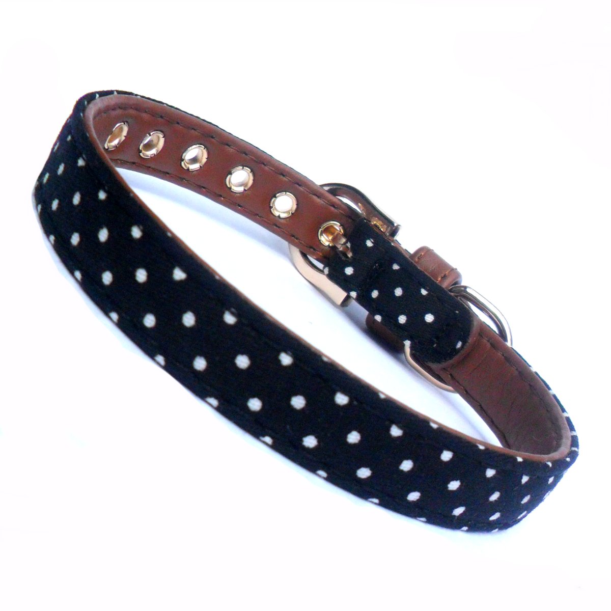 Collare per cani in tessuto a pois.