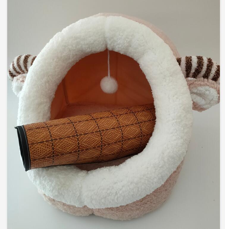 Cuccia per gatti calda ed elegante.